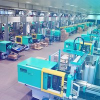 Production of injection moulding parts at H&k Müller