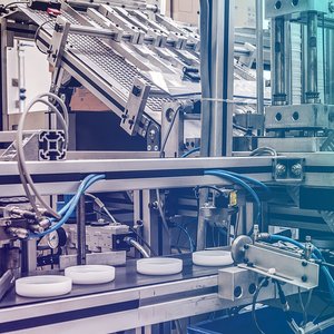 H&K Müller offers as a manufacturer of injection molded packaging and technical parts customized turnkey solutions H&K Müller offers as a manufacturer customized turnkey solutions for plastic injection molding packaging and technical parts